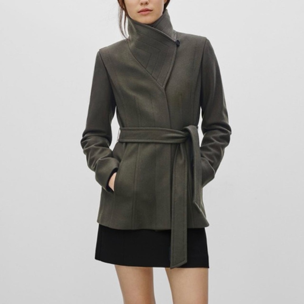 ARITZIA BABATON Spencer Coat Olive Green Size Small